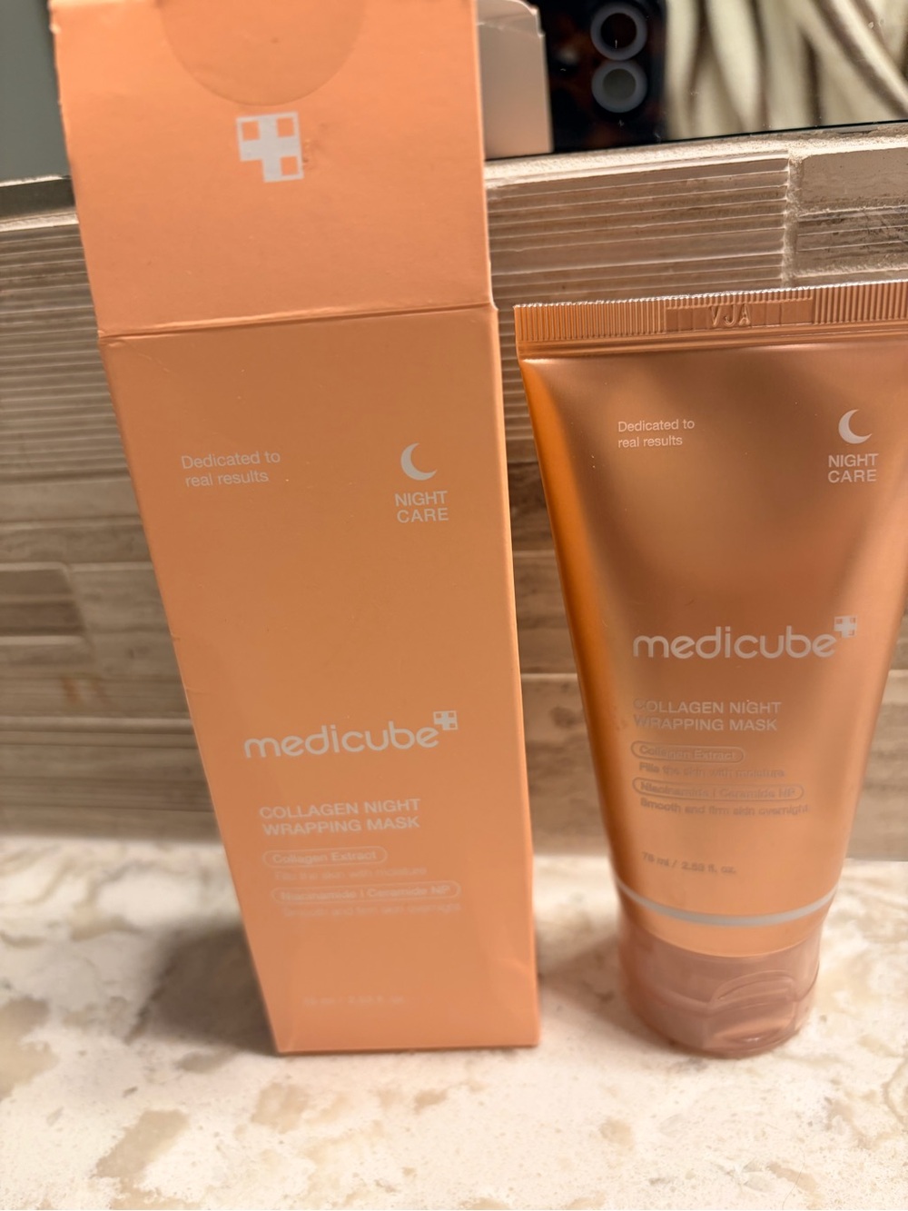 Medicube Collagen Night Wrapping Mask